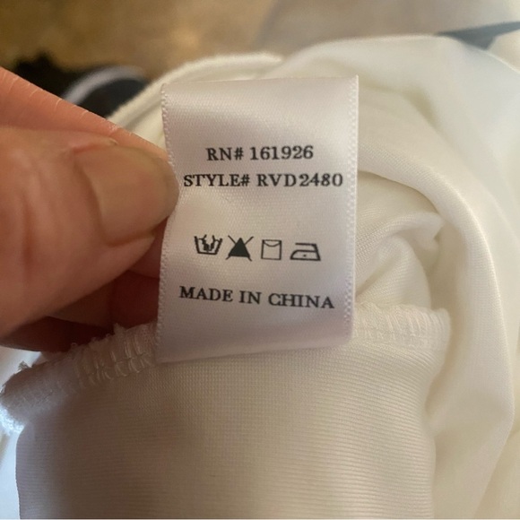 BANDIT AND THE BABE White Plunge Long Sleeve Beach Dress w/ Gold Accent-Large - Picture 10 of 10